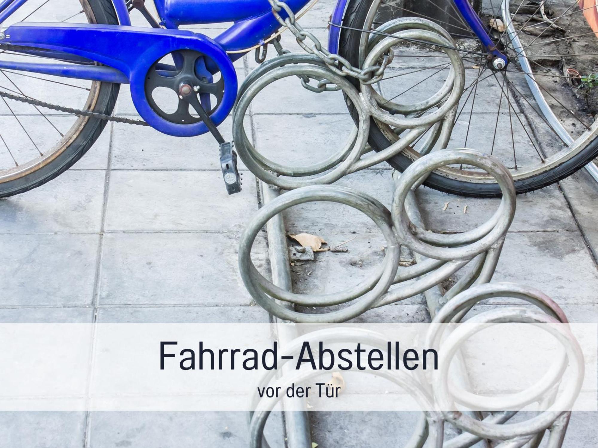 Fewokoko-privat Zentral Rheinufer Altstadt Messe Landtag Koenigsallee Düsseldorf